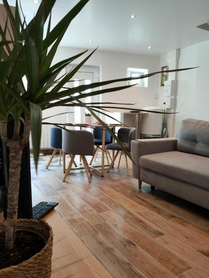 Le125 Villa Saultain Luaran gambar